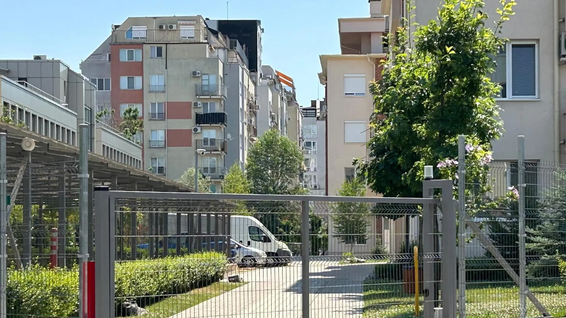 Apartment Mladost 2 - Free Parking Σόφια